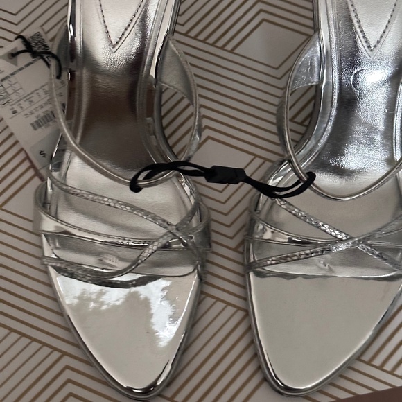 Zara Metallic high heels - Picture 2 of 5